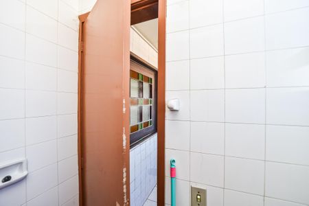 Apartamento à venda com 158m², 3 quartos e 2 vagasBanheiro de serviço