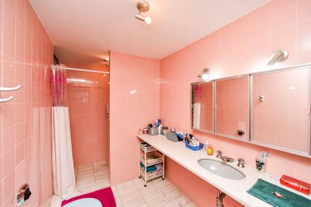 Apartamento à venda com 158m², 3 quartos e 2 vagasBanheiro Social