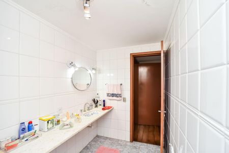 Apartamento à venda com 158m², 3 quartos e 2 vagasBanheiro da Suíte