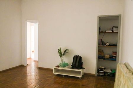 Apartamento para alugar com 69m², 2 quartos e sem vagaSala