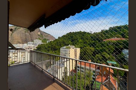 Apartamento para alugar com 83m², 2 quartos e 1 vaga Apartamento para alugar com 83m², 2 quartos e 1 vagaVaranda do quarto