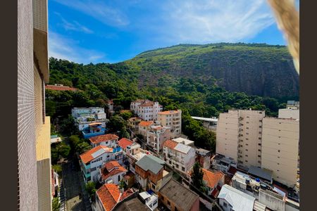 Apartamento para alugar com 83m², 2 quartos e 1 vaga Apartamento para alugar com 83m², 2 quartos e 1 vagaVaranda da sala - vista