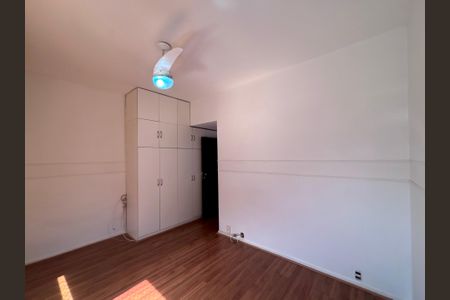 Apartamento para alugar com 83m², 2 quartos e 1 vaga Apartamento para alugar com 83m², 2 quartos e 1 vagaSuíte