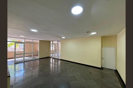 Apartamento para alugar com 83m², 2 quartos e 1 vaga Apartamento para alugar com 83m², 2 quartos e 1 vagaÁrea comum - salão de festas