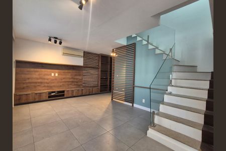 Apartamento à venda com 3 quartos, 133m² em Vargem Grande, Rio de Janeiro