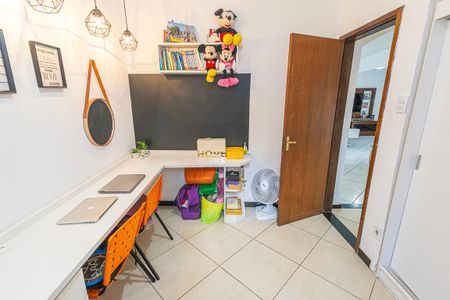 Casa à venda com 360m², 3 quartos e 3 vagasquarto 2