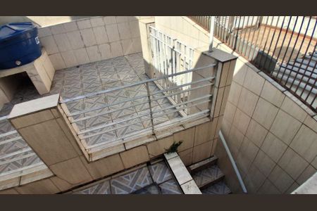 Foto 15 de casa à venda com 2 quartos, 74m² em Vila Bertioga, São Paulo