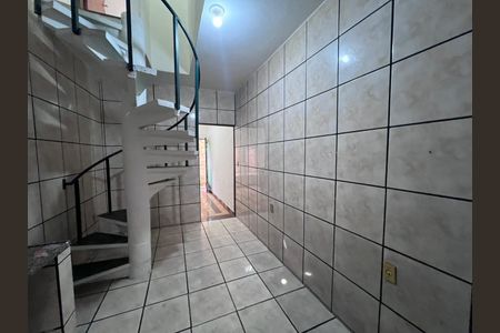 Casa para alugar com 2 quartos, 51m² em Maria Goretti, Belo Horizonte