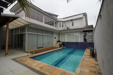 Casa à venda com 380m², 4 quartos e 5 vagasPiscina