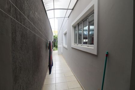 Casa à venda com 380m², 4 quartos e 5 vagasCorredor