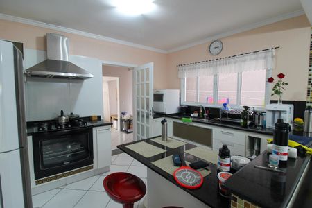 Casa à venda com 380m², 4 quartos e 5 vagasCozinha