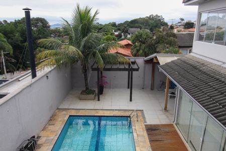 Casa à venda com 380m², 4 quartos e 5 vagasVista do Quarto 3