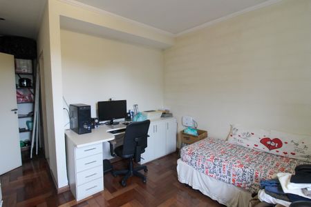 Casa à venda com 380m², 4 quartos e 5 vagasQuarto 3