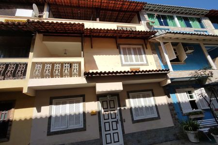 Casa de condomínio à venda com 110m², 3 quartos e 1 vaga Casa de condomínio à venda com 110m², 3 quartos e 1 vagaFachada da Casa