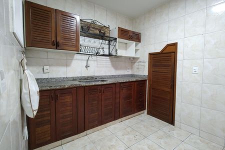 Casa de condomínio à venda com 110m², 3 quartos e 1 vaga Casa de condomínio à venda com 110m², 3 quartos e 1 vagaCozinha - Armários