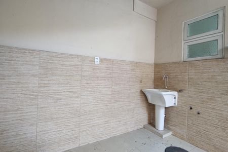 Casa de condomínio à venda com 110m², 3 quartos e 1 vaga Casa de condomínio à venda com 110m², 3 quartos e 1 vagaÁrea de Serviço