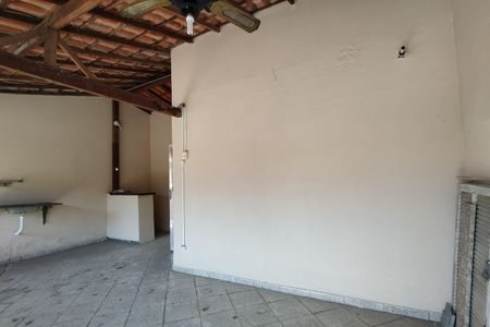 Casa de condomínio à venda com 110m², 3 quartos e 1 vaga Casa de condomínio à venda com 110m², 3 quartos e 1 vagaTerraço