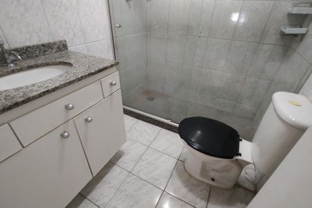 Casa de condomínio à venda com 110m², 3 quartos e 1 vaga Casa de condomínio à venda com 110m², 3 quartos e 1 vagaBanheiro Social