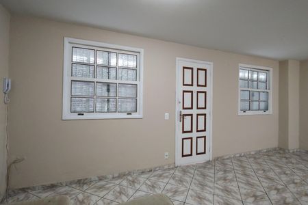 Sala de casa de condomínio à venda com 3 quartos, 110m² em Taquara, Rio de Janeiro
