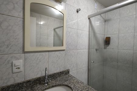 Casa de condomínio à venda com 110m², 3 quartos e 1 vaga Casa de condomínio à venda com 110m², 3 quartos e 1 vagaBanheiro Social