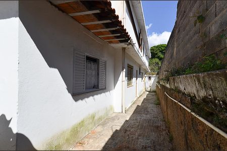 Casa para alugar com 100m², 3 quartos e 1 vagaÁrea externa
