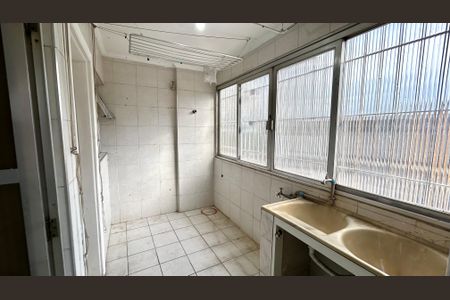 Apartamento para alugar com 140m², 3 quartos e sem vagaÁrea de Serviço
