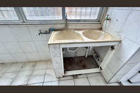 Apartamento para alugar com 140m², 3 quartos e sem vagaÁrea de Serviço