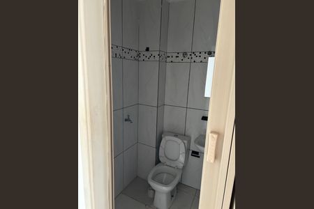 Studio à venda com 28m², 1 quarto e sem vaga Studio à venda com 28m², 1 quarto e sem vagaBanheiro
