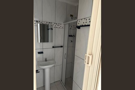 Banheiro de kitnet/studio à venda com 1 quarto, 28m² em Santa Cecília, São Paulo