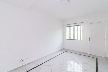 Sala de casa de condomínio para alugar com 2 quartos, 54m² em Vila Ré, São Paulo