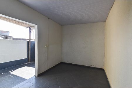 Casa para alugar com 72m², 1 quarto e sem vagaÁrea externa