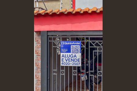 Placa Instalada na Fachada de casa para alugar com 3 quartos, 150m² em Campestre, Santo André