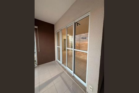 Apartamento para alugar com 68m², 1 quarto e 1 vagaVaranda