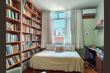 Apartamento à venda com 116m², 3 quartos e 1 vagaQuarto 2