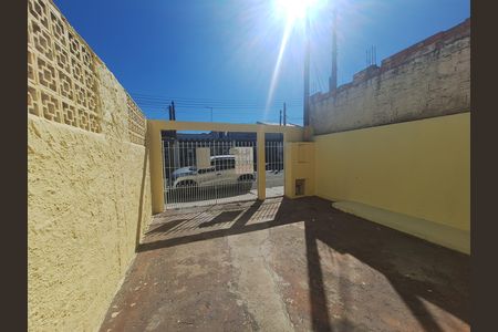 Casa para alugar com 75m², 2 quartos e 1 vaga