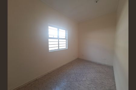 Casa para alugar com 75m², 2 quartos e 1 vaga