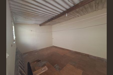 Casa para alugar com 75m², 2 quartos e 1 vaga