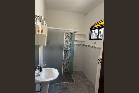 Banheiro de casa para alugar com 2 quartos, 100m² em Vila Rialto, Campinas