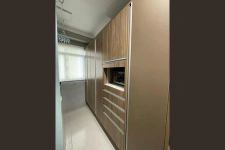 Apartamento para alugar com 85m², 3 quartos e 2 vagas Apartamento para alugar com 85m², 3 quartos e 2 vagasQuarto