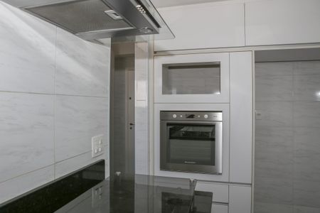 Apartamento para alugar com 97m², 3 quartos e 2 vagasCozinha e Área de Serviço