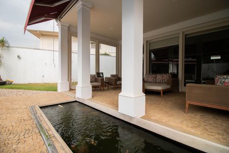 Casa à venda com 740m², 5 quartos e 12 vagasÁREA EXTERNA