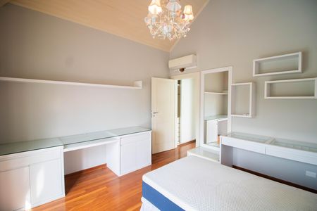 Casa à venda com 740m², 5 quartos e 12 vagasSUÍTE 3