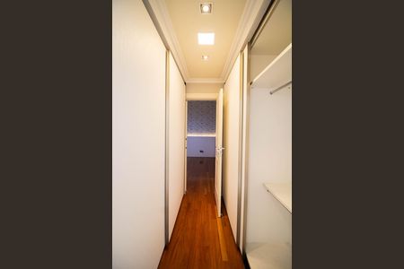 Casa à venda com 740m², 5 quartos e 12 vagasSUÍTE 2