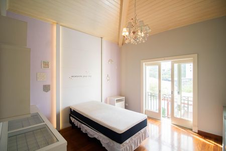 Casa à venda com 740m², 5 quartos e 12 vagasSUÍTE 3