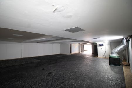 Casa à venda com 740m², 5 quartos e 12 vagasGARAGEM