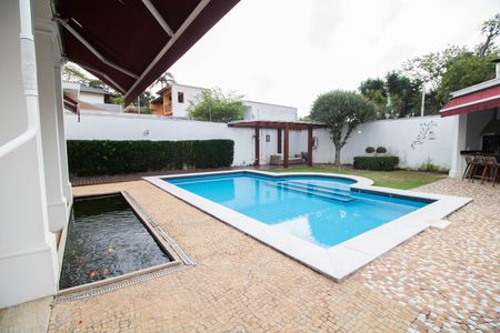 Casa à venda com 740m², 5 quartos e 12 vagasPISCINA