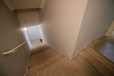 Casa à venda com 740m², 5 quartos e 12 vagasCORREDOR DA GARAGEM