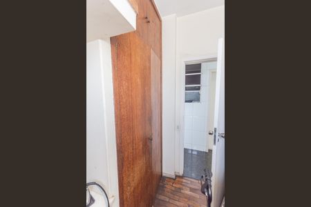 Apartamento à venda com 310m², 4 quartos e 3 vagasDespensa 