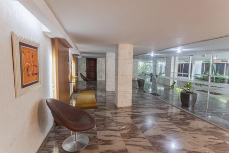 Apartamento à venda com 310m², 4 quartos e 3 vagasHall de entrada