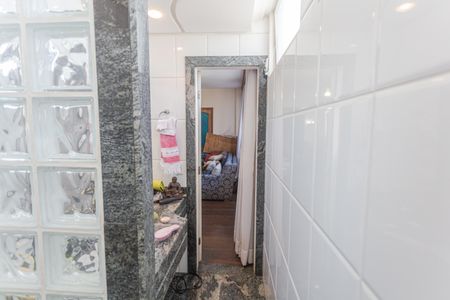 Apartamento à venda com 310m², 4 quartos e 3 vagasLavabo do Escritório